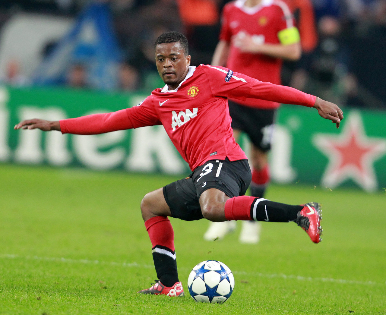 外界将密切 外界将密切